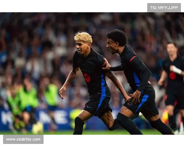 巴萨在超级杯中的战术调整与比赛表现变化分析